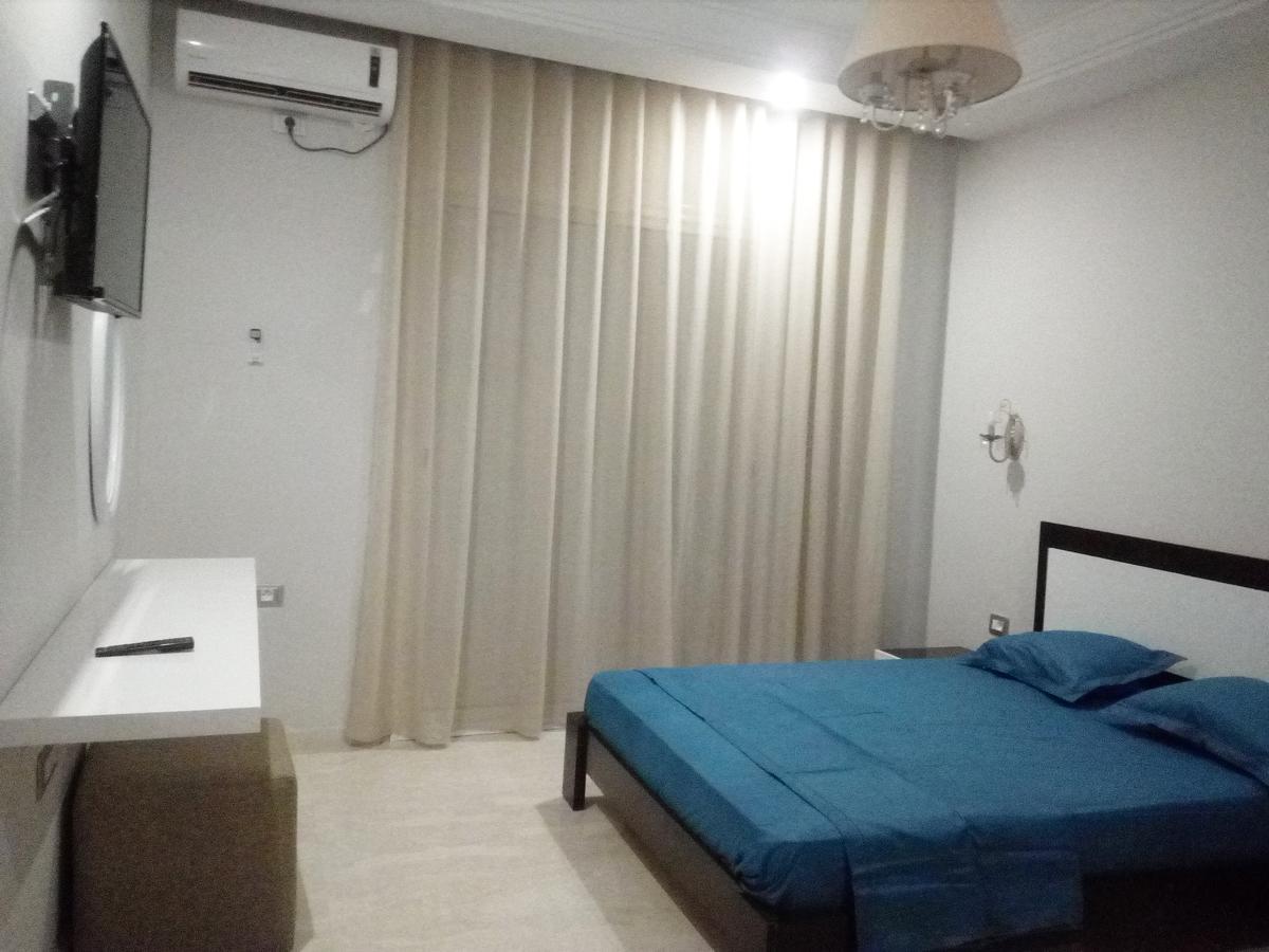 London House Aparthotel Bizerte Buitenkant foto